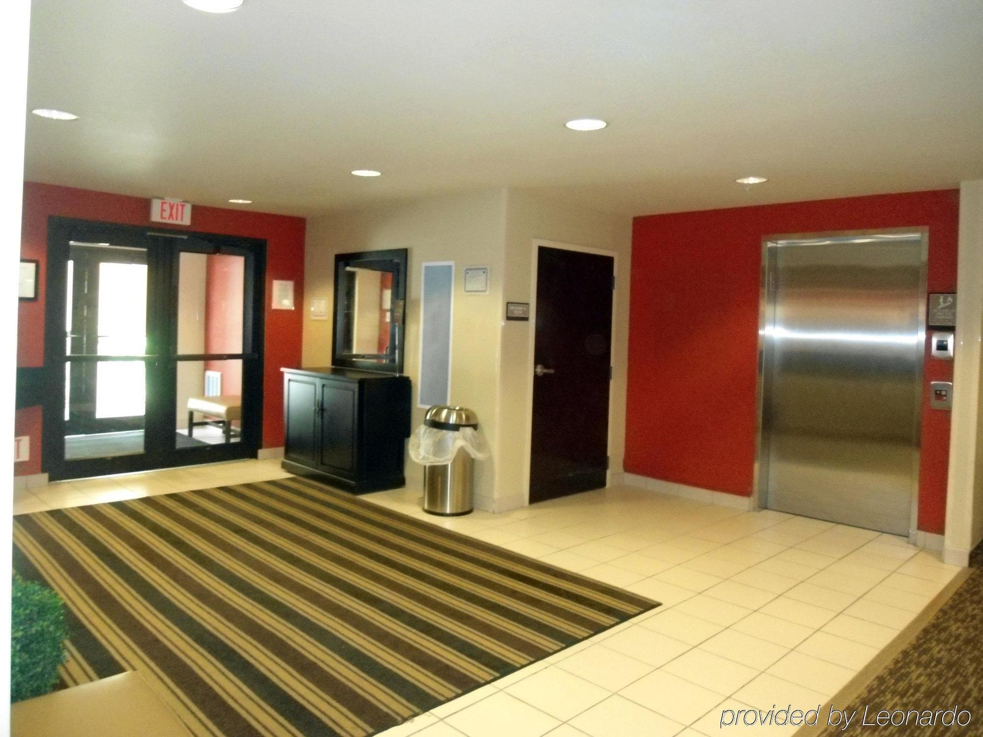 Extended America - Boston - - Connector Road Hotel